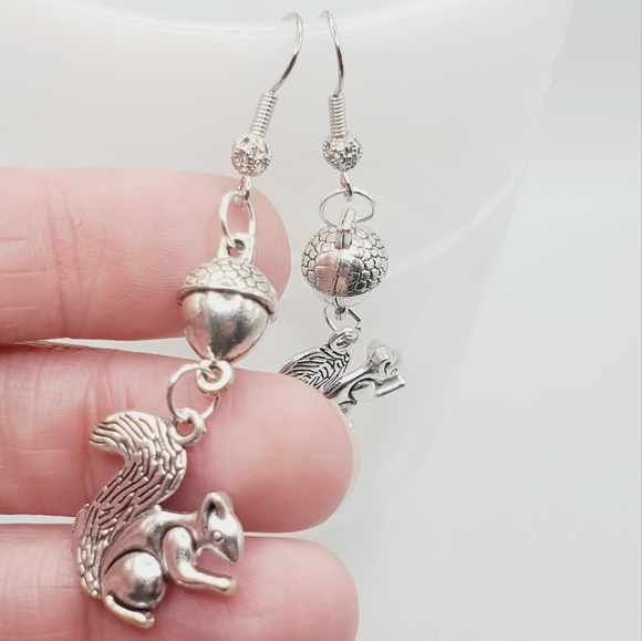 18k gold squirrel acorn earrings handmade silver plated 3D fall Thanksgiving new - Picture 2 of 9